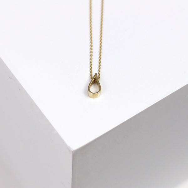 Water drop cut out Necklace